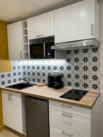 Apartman Superbe Meuble - Houdan