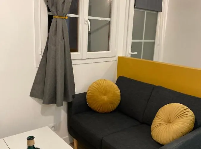 Superbe Meuble - Houdan