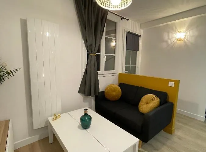Apartman Superbe Meuble -
